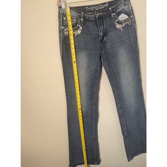 Platinum Plush skull rhinestone embroidery jeans - Picture 10 of 11